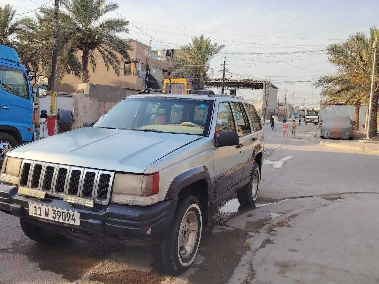سلام عليكم جيب شيروكي موديل 96 بأسمي تحويل مباشر رقم الإنكليزي مكينه وكير بطه ففتي نقص حداديه  
كهربائيات بيها نقوصات بسيطه 
مكان بغداد مدينة الصدر 
 سعر  28 وبيها مجال حك الجيه 

***********
