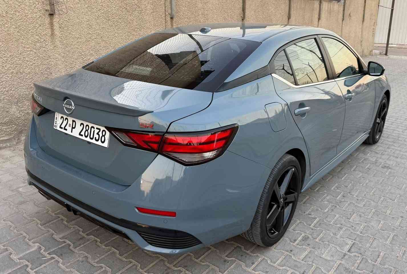 السلام عليكم 
نيسان سنترا 2024 SR 
رقم اربيل دخول جديد
ماشية 10 الاف مايل 
محرك 2000 
حادث خفيف موجود ويا الصور تبديل بابتين وصبغ والجاملخ الخلفي مرشوش من اميركا بدون ضربة 
المواصفات : 
لايت زينون / لد امامي / تشغيل عن بعد / ويل ١٨ رياضي / رادارات جانبية / حساسات خلفية / توقف ذاتي امامي خلفي / تحديد مسار / كشنات تدفئة / كشنات كنتارا رياضي / تبريد شاشة / نظام ايكو / نظام اوتو ستوب 

السعر : ١٥٥ ورقة وبيها مجال 
مكان السيارة بغداد 
***********
