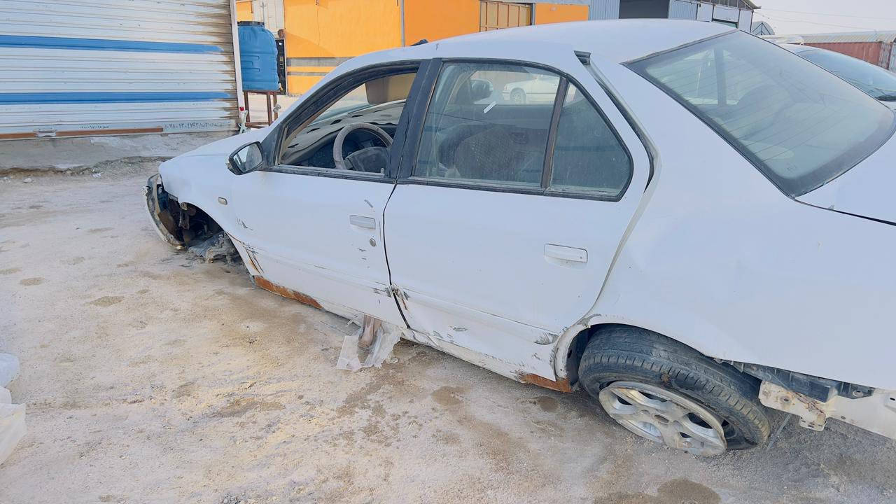 السلام عليكم  سمند سورن موديل ٢٠١١رقم ذي قار ول مالك موجود مداور ثاني يوم السياره شغاله كهربائيات مجدر حادث كما موضح بل صوره الدعاميه الخلفيه موجوده مكلف بل نشر ***********
ماكن السياره النجف الحيدريه خان النص
