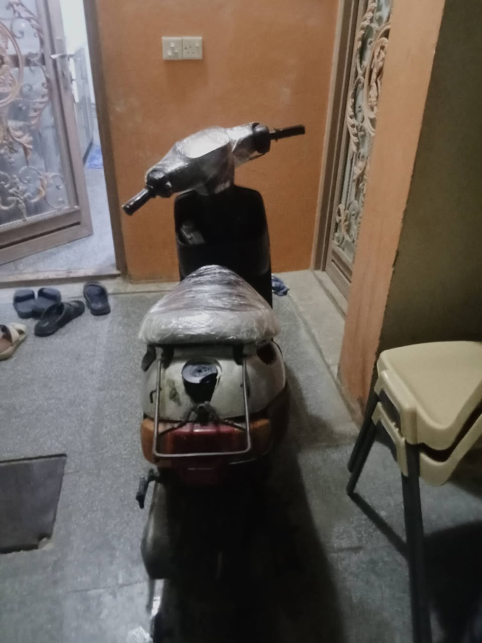 دراجة بطة للبيع دراجة نضيفة يرادلهة شوية ترتيبات السعر 225 و بيه مجال كربلاء حي الوفاء متواجد واتساب فقد ***********
