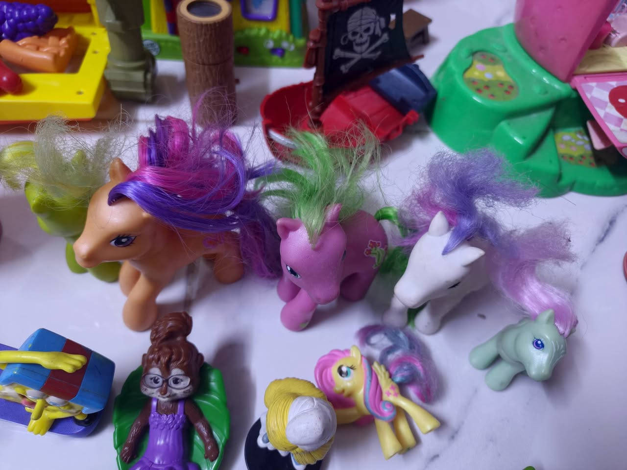 العاب اطفال للبيع 
كل لعبة وسعرها اذا تريدهم كلهم اوجبك بيهم ، يفيدن اهل البالة

الموقع : موصل / الجانب الايسر
للتواصل واتساب: ***********
