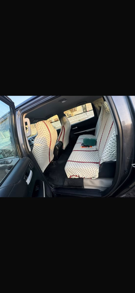 تندرا 2017 رقم اربيل سنويه وهزه جديده باسمي تحويل مباشر صور الحادث موجودة ويا الصور
سعر180 / رقم الموبيل /***********
