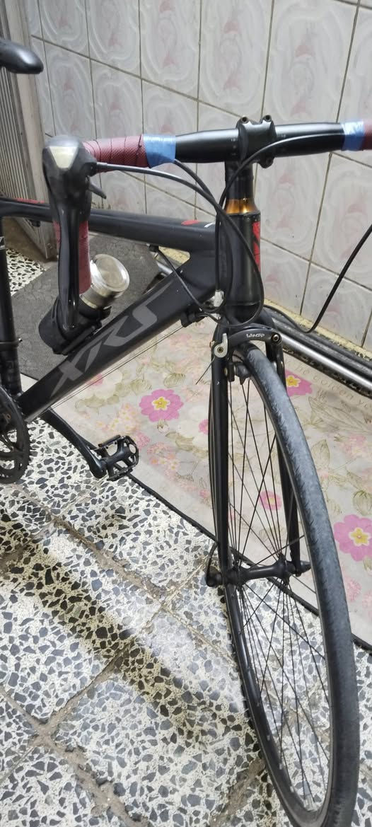 السلام عليكم اخو الجديد ليبل كامل للبيع قفل 250 وزن كيلو وشويه ***********
