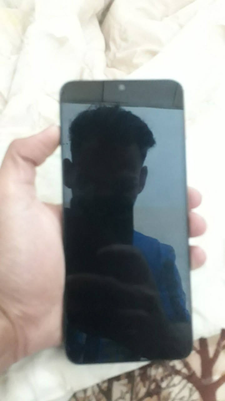 بوكو سي 75 ذاكره 256 رام 8 السعر 120


**إذا كنت صاحب هذا الإعلان وتريد حذفه لأي سبب، رجاءا أرسل رسالة إلى الدعم الفني**
