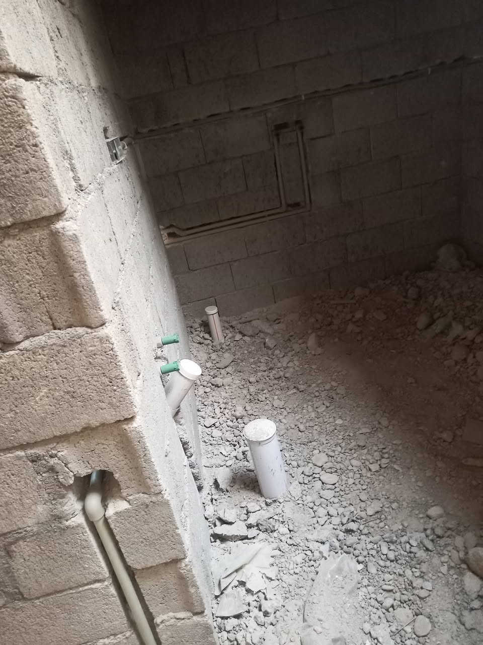 بفضل لله انجاز بيت الاخ عامر
تئسيس ماء + مجاري 

دوش دفن تحكم كاكات 

جلايه صحون 

غساله عادي 

نزالات ضاهري حسب طلب الزبون 

نضام العمل ضمان 10 سنوات 

صيانا مجانا للعمل لمدا سنه فقط 

دقه في العمل سرعه في النجاز 

تسليم هندسي حسب طلب زبون 

الاستفسار اكثر تواصل على ارقام تاليه 

***********/ متوفر وتساب 

***********/ متوفر وتساب 

***********/ متوفر وتساب

