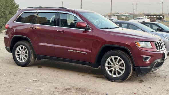 سلام عليكم 
جيب لاريدو 2015 رقم بغداد  تحويل شوكت متريد 
وارد امريكي / ضربته باب السايق ولخلفي معدلات 
گير محرك كفاله  
ماشيه 135
محرك 6 سلندر 
شاشه جبيره كامره 
تدفئه وتبريد خير من الله 
صور سونار موجوده
وبيه مجال بسيط ب190
الاستفسار ‭***********
