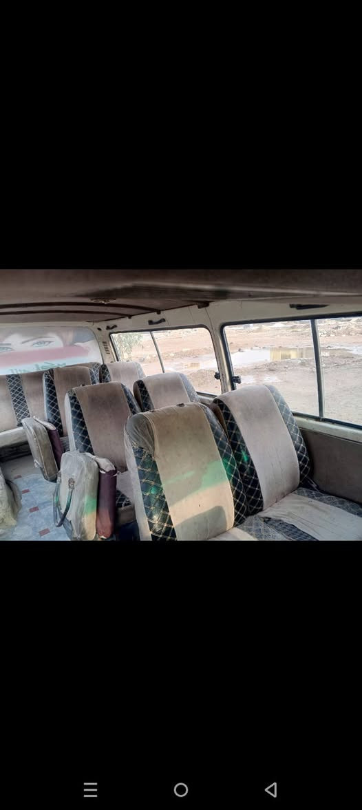 سلام عليكم سياره للبيع موديل تسعه سياره حلوه وجاهز مكينه وكير واكسن خير من الله راعيه ما اندله اتكفل من سرقه وعشاعر فقط مستمكات راعيه كله عندي السعر ١٩ ورقه وبيها مجال بسيط مكان واسط ***********
