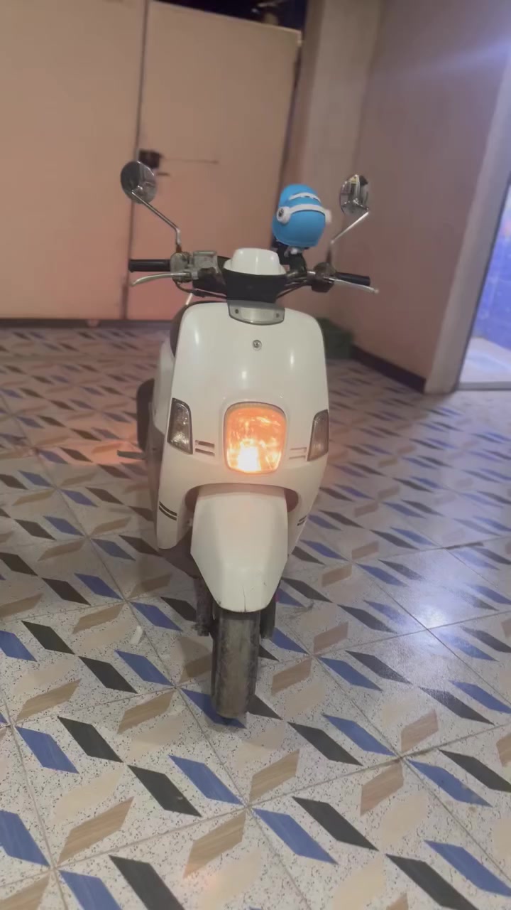 السلام عليكم دراجه بوليس موديل 2008 صارلها 3اشهر نازله من الرمبه مكفومه من الفتح بلادي مابيها شغله تجاري ابد السعر 875بيها مجال ***********
