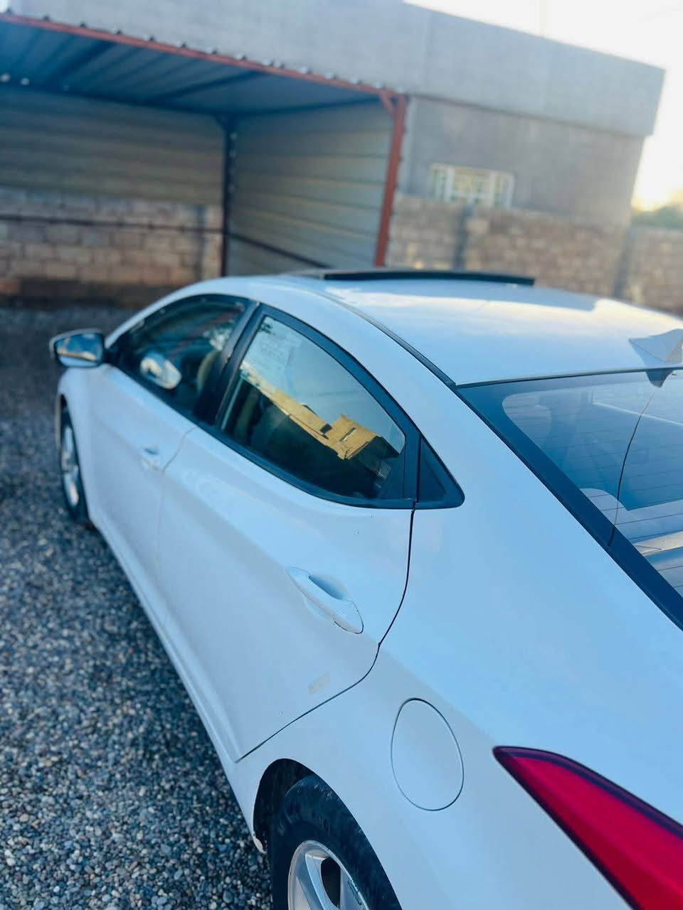 السلام عليكم 
للبيع سياره النترا موديل 2013 وارد خليجي 
رقم اربيل دولي شرط التحويل 
محرك 18 دوش المرغوب 
كير محرك شرط ع فحص 
صدر تواير كهربائيات كلها شغاله 
ضرر 3 قطع صبغ وبيها شبر بارد بالقماره 
السعر ( 115 ) وبيها مجال ،، البيع نقدا فقط 
مكان السياره / صلاح الدين _ الشرقاط 
للاستفسار / *********** \ / ***********
