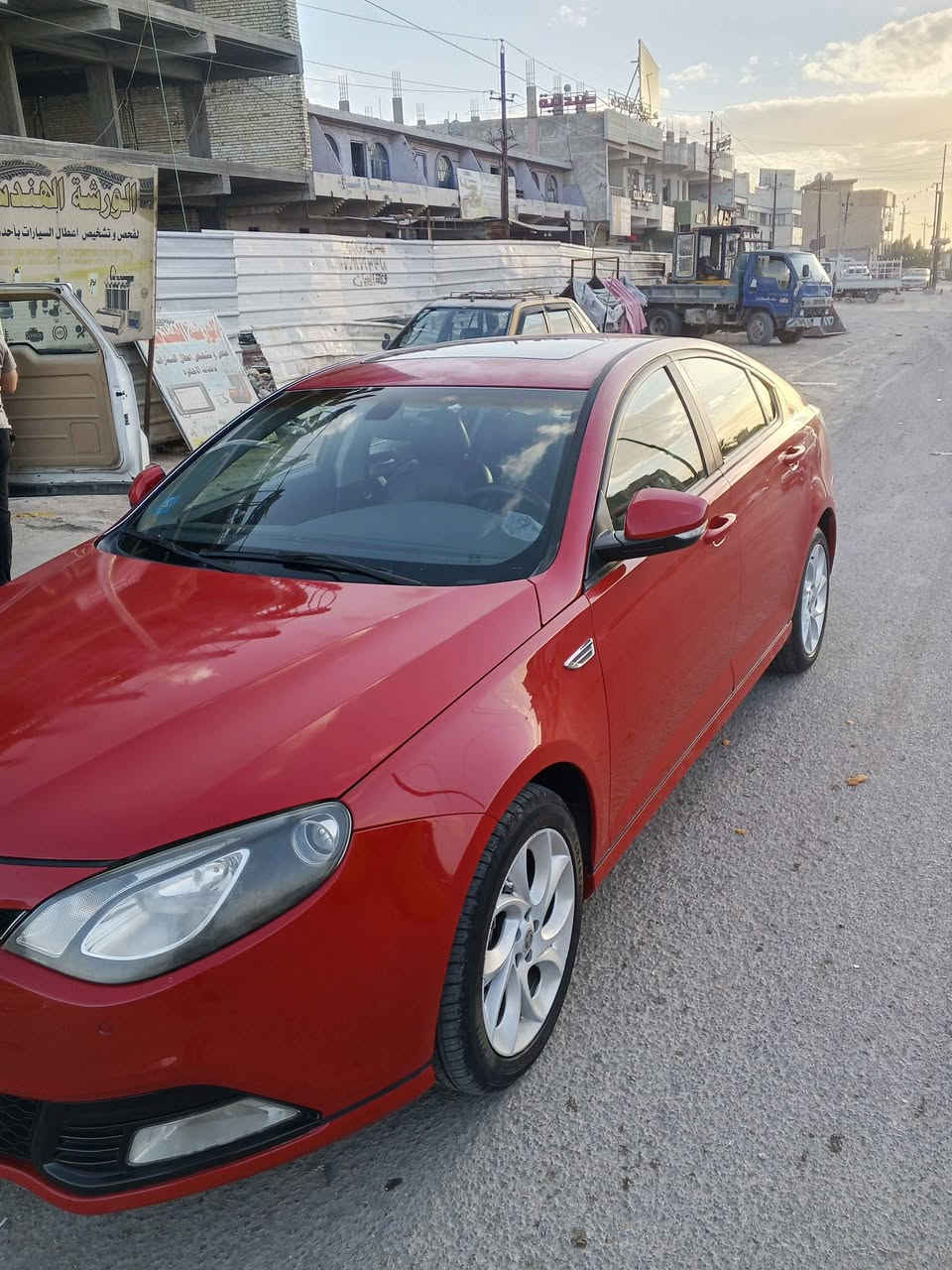 السلام عليكم ، Mg6 2014 برطاني 
  فول بصمه
 تحكم استيرن شفتات بلستيرن رياضي
  ماشي 52الف
 فتحته سقف
كشنات جلد كهرباء 
دهن الشركه بيه بعده ممبدل
محرك 1800تيربو
تبريد قطعتين ثلج
ثلاجه بل جكمجه
حساسات أمامي خلفي 
رادارات 
تخم تايرات 
سنويه بسمي
سياره مضمومه  بوضع الشركه كتلوكاتها كلها موجوده سياره جديده ابمعنه الكلمه 
بسبب السفر اريد أبيعها 
السعر 82
مكان السيار بغداد 
شهداء البياع شارع المضخة الاول 
*********** بغداد, العراق
