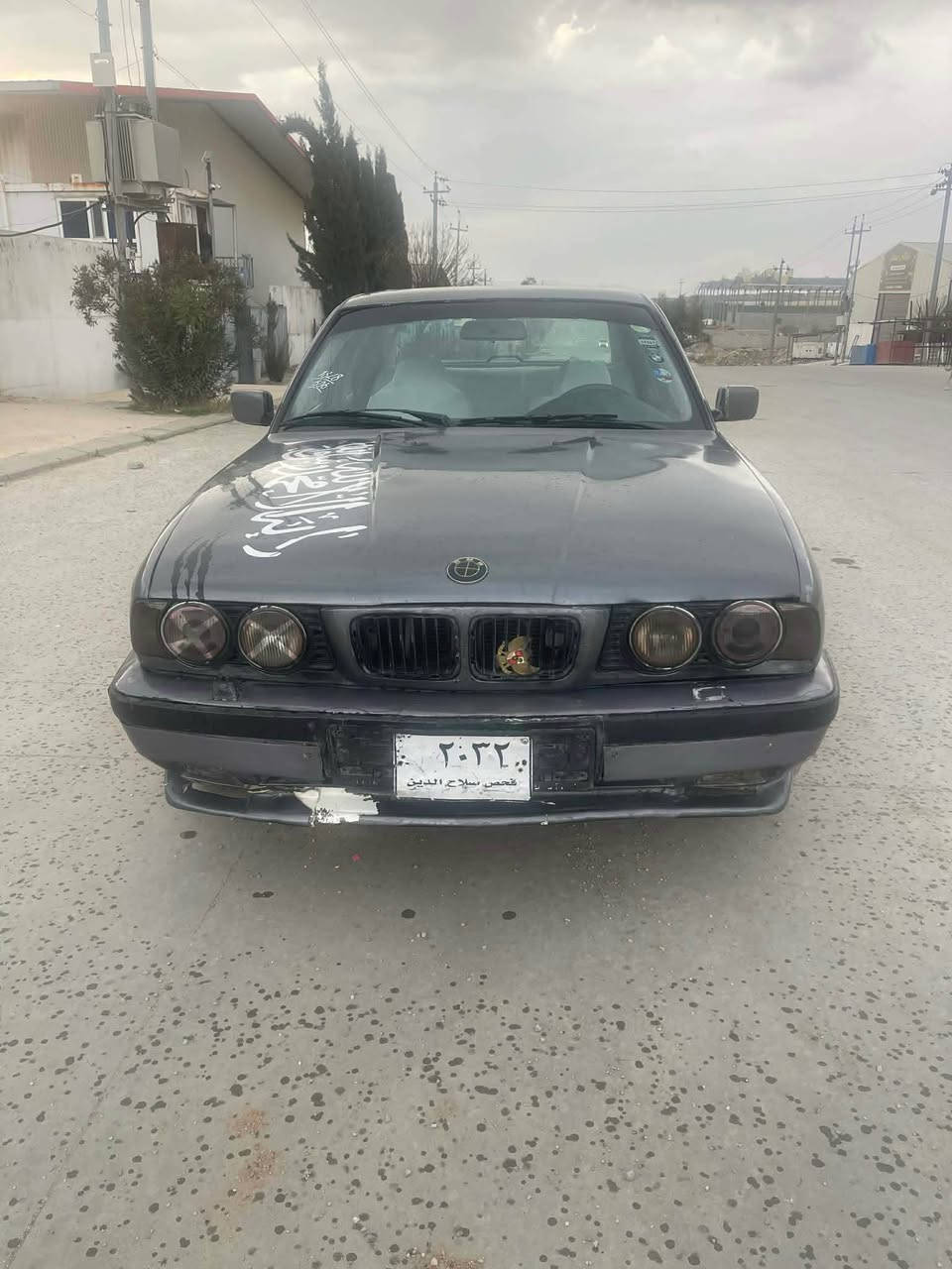 سەرەتا بەناوی خودا❤️❤️
BMW 1991 سعری (27)گەڵا
سەیارەكە (520)تە مەكینە كەپس دەبڵ دیجیتەڵ 
ئاڕم پلاستیكی سلێمانی بەشەرتی ئاڕمو ئەوەلیات موسو بڕاوە بەشەرت گێڕو مەكینەی بەشەرت دوكەڵو بوخاری نیە  بۆقوەت بەس ماشەڵای دەوێتت تەقەو ڕەقەی بەشەرت 
كارەبای بەشەرت گشت گیانی ئیشەكات ناوگێچ بەكاملی مەزبوتە دەعمو لێدراوی قورسی نیە پێشو پشتی كەپسە شانو سەقفی بەس ماشەڵای دەوێت  بەرەدەرگاكانی لۆكە داشبوڵی تەقیوی تیانیە سەیارەكە فولە بەس گێڕ عادیە چوار تایەو ویلی شازی لەسەرە 
سەیارەكە لە سلێمانیە  
قیستو قەرزو ئاڵو گۆڕم. نیە*********** فایبەری لەسەرە Singapore
