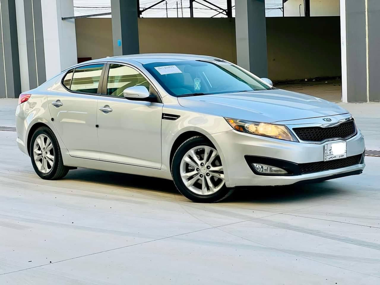 لسلام عليكم..
السعر 110 وبيها مجال
أوبتما  وارد امريكي.. 2012
محرك    2400
محرك اكثر من ممتاز 
نظافه جيده جدا
السياره بيها صبغ شبرين بدون معجون 
نظامين قياده عادي وايكو
تبريد ثلج خير من الله
تحكمات كاملة
كاميرا خلفيه 
رقم نينوى ألماني
السنويه تنتهي 2027
بيها كابون بانزين 
مكان السياره موصل
السعر 110 وبيها مجال بسيط
***********
***********
