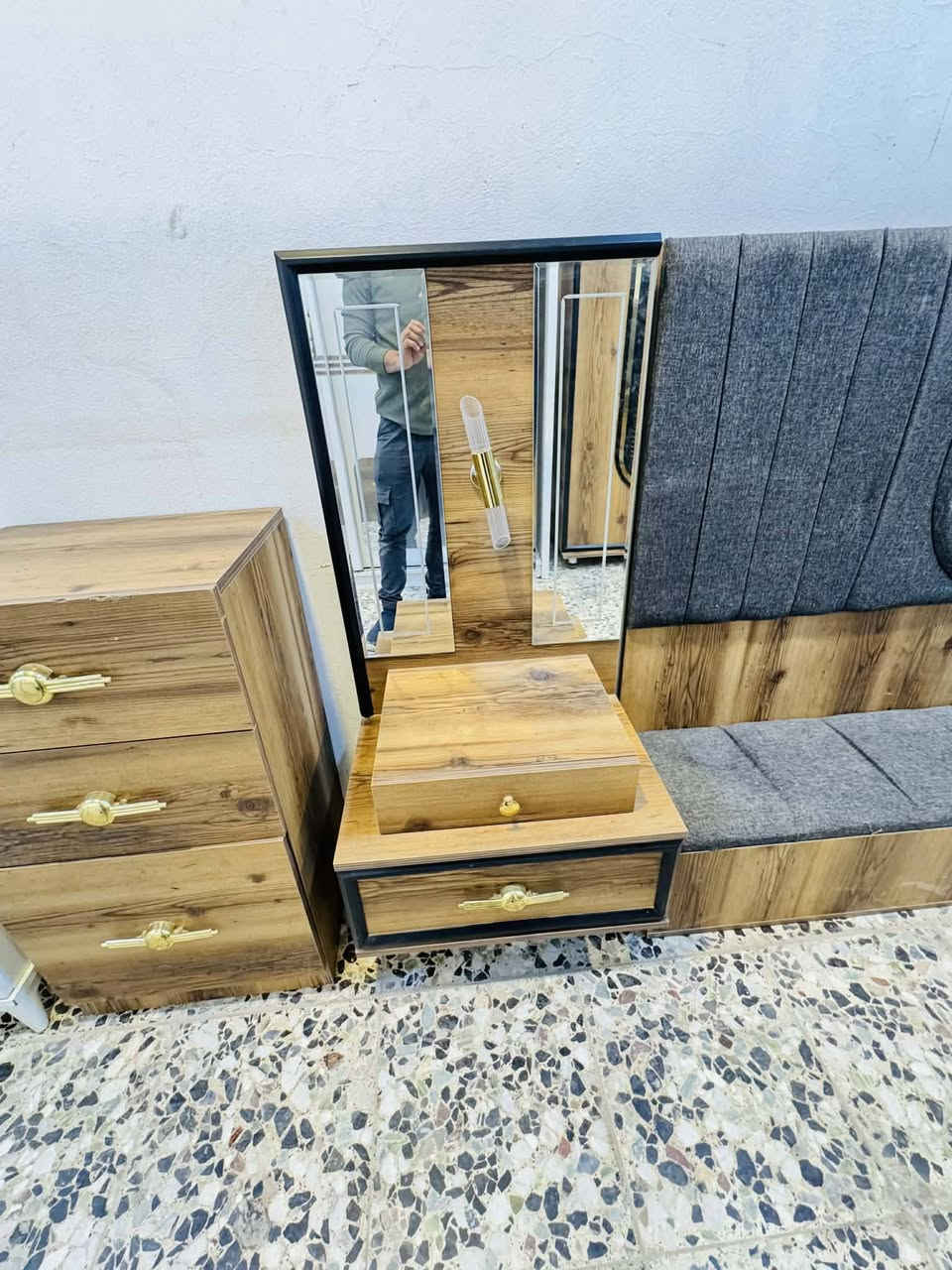 يالله غرفه 9 قطع ضخمه  وتخبل نضام بيبان نضيفه كلش سعرهه 625 الف نجف


**إذا كنت صاحب هذا الإعلان وتريد حذفه لأي سبب، رجاءا أرسل رسالة إلى الدعم الفني**