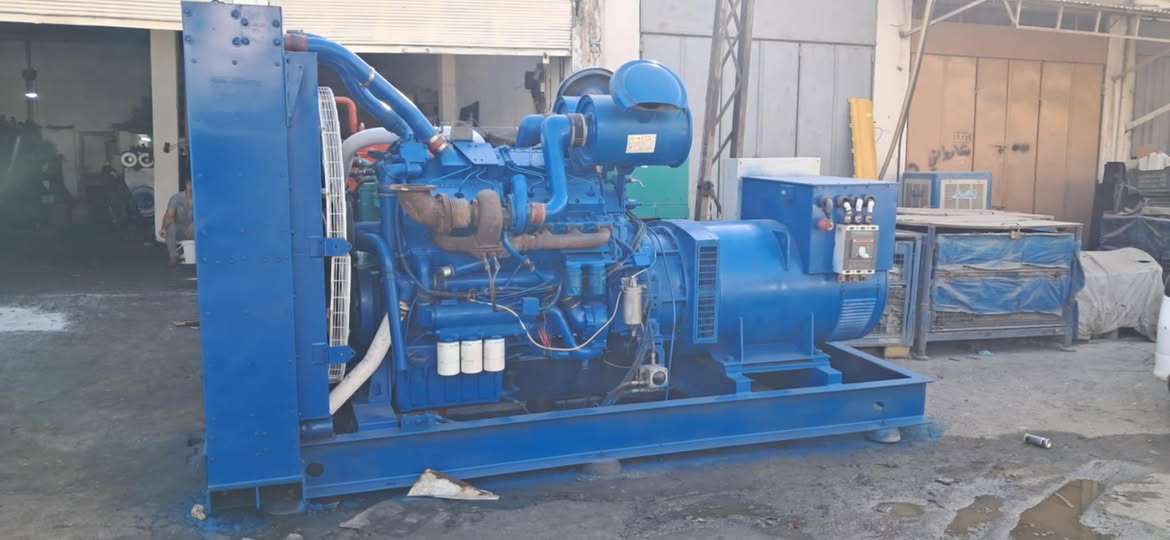 بيركنز 3012
سيت بلاد اوربي
  توليد أف جي 800 كيفي 
دبل سوبر
شاشة حماية
عداد ساعه 2 الاف ساعه
عنوان فرع الأول ديالى خانقين 
هاتف ***********
***********
