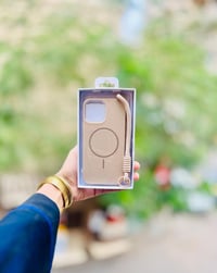 جراب آيفون • جليتر شيك • حلقة ماغنت