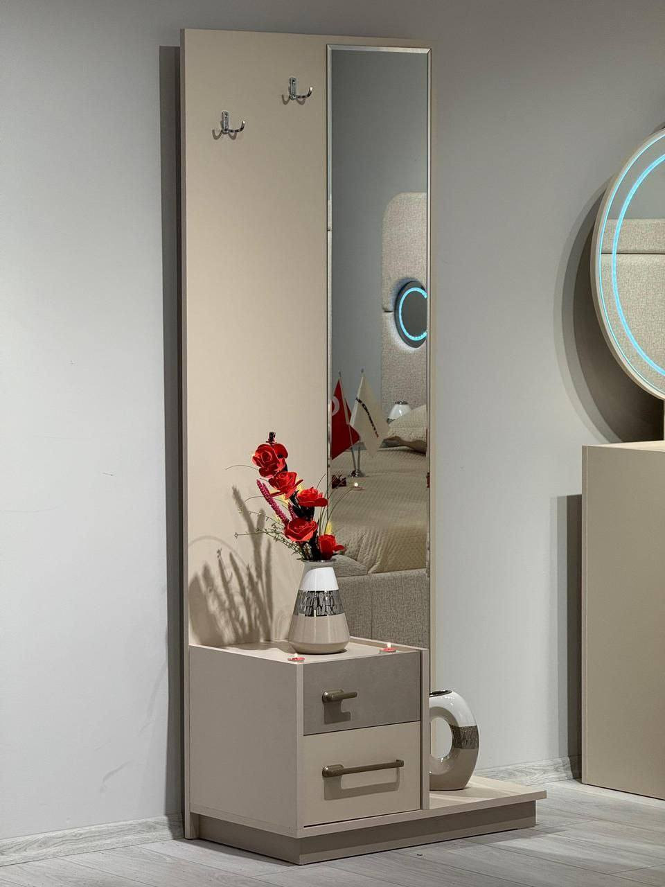 *تم وصول موديل لمتدد*
*10قطع الاصلي*
*قياس الكنتور ٣٣٥*
*قياس السرير١٤٠*
*السرير كله دوشمه حتى البازيات*
*انارة بالكنتور+مجرات*
*سكك مراحل تلي سكوب*
*اناره بالميز توالت*
*مرايه قيافه مختلفه عن السوك كله مجرات عدد2 وتعاليك*

*ميز تواليت عرض١٣٠'ارتفاع ١٧٥*
*سرير مخزن+شازلون مخزن*
*قياسات الغرفه كلها عملاقة*

*بسعر مليون و750


**إذا كنت صاحب هذا الإعلان وتريد حذفه لأي سبب، رجاءا أرسل رسالة إلى الدعم الفني**