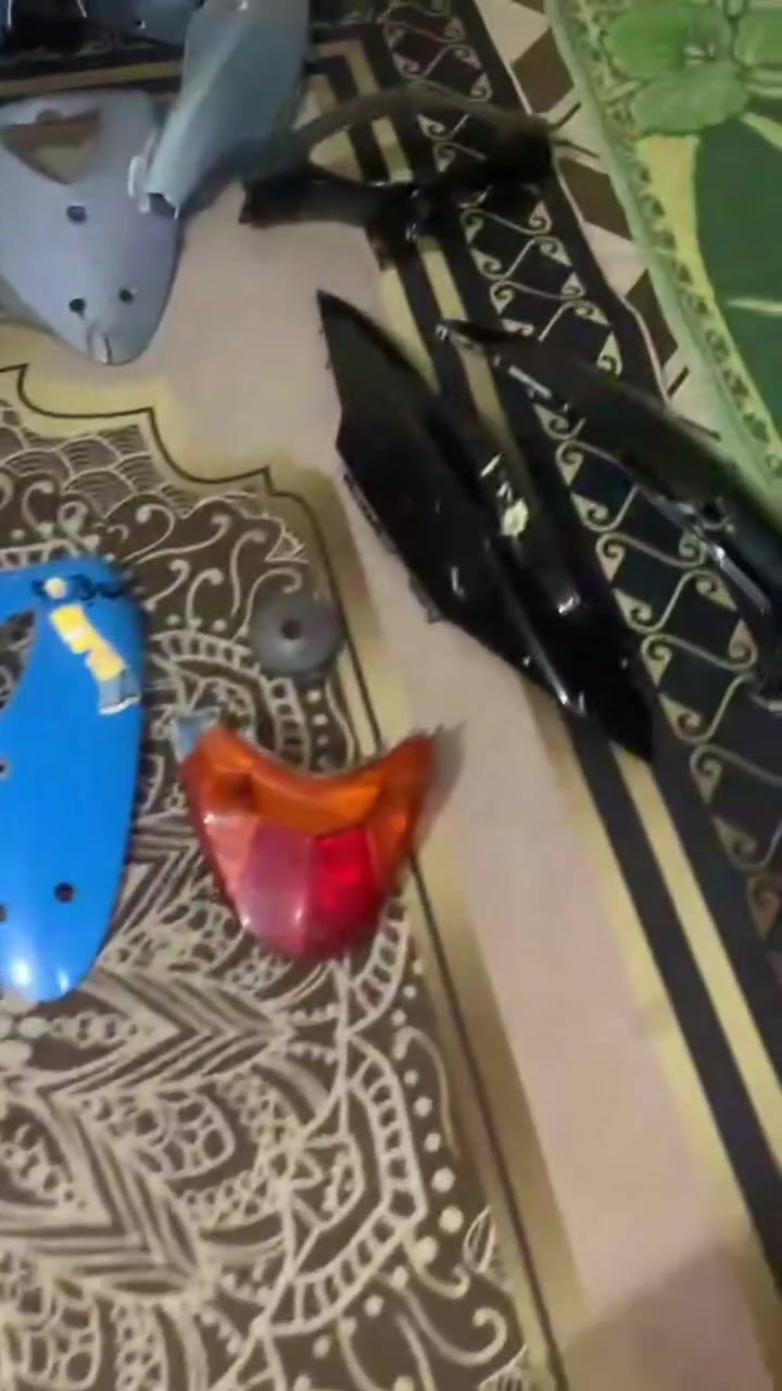 قيم واخذ


**إذا كنت صاحب هذا الإعلان وتريد حذفه لأي سبب، رجاءا أرسل رسالة إلى الدعم الفني**