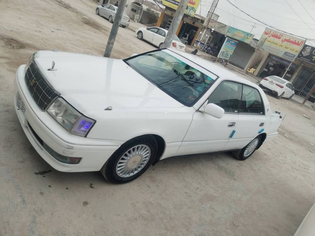 السلام عليكم  راس الثور 
البيع افلات رقم انكليزي 
بيه قفر جاملق خلفي مكصوص 
ولاباقي كفلافه العنوان نجف 
رقم قادسيه مداور ثاني يوم 
السعر 85وبيه مجال 
ولمو شراي لا يتعبني 
***********
