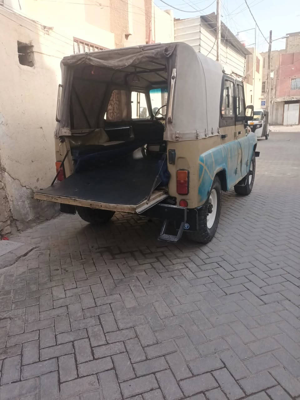 واز مكينه ونجي بلادي دخل وخارج  البيع بغداد مدينة الصدر  الرقم *********** كير حوثي تحويره دسكات امامي دوشمه عامه تخم كهربائية جديد كله شغال
