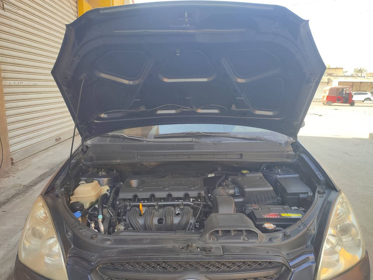 سلام عليكم
كيا كارنز 7 راكب موديل 2008 خليجيه 
مكفوله من الضربه والصبغ والتبديل 
رقم بغداد بأسمي 
مكينه وكير خير من الله تخم تاير 
السعر 105 
للاستفسار ***********
