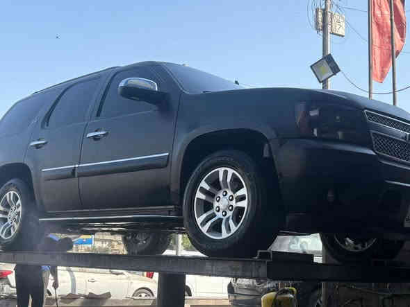 ادوات ..ادوات 
ياالله .تاهو بتره .موديل 2008 ..فوول مواصفات لون صدفي مغلفه اسود طافي ضمان سنه..ادوات ..ادوات .. .دخول جديد ..امارتيه السياره ..جديده بمعنى الكلمه .مابيها نقص اي شي .كير محرك بلكارتون ..كفاله ..من الكص ..والضربه .. والسرقه .. والفتح ..والعشائر ..مكان بغداد السعر 95  بيها مجال قليل *********** بدون مراوس بيع نقد
