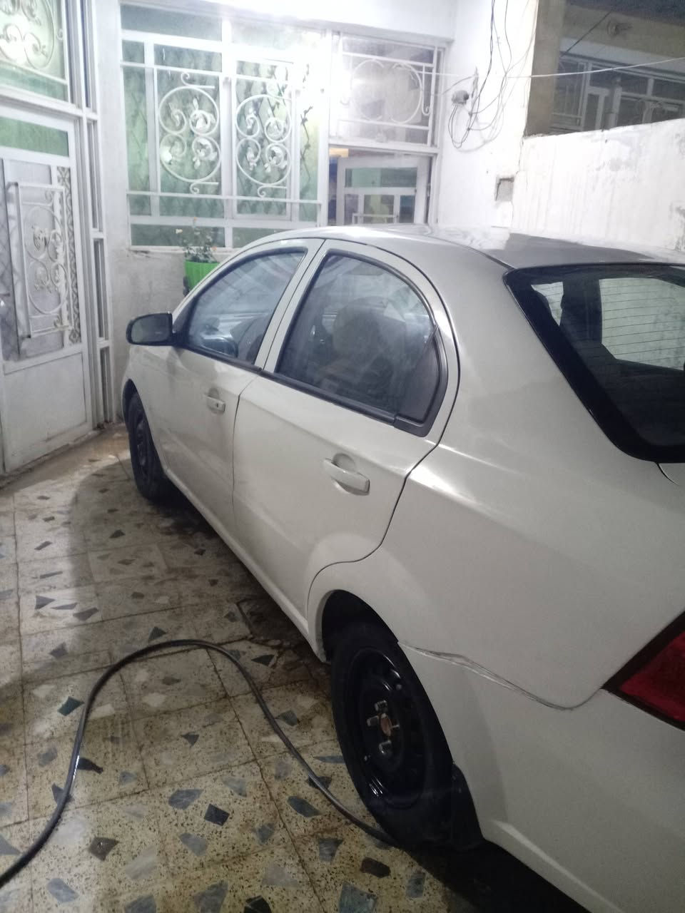 السلام عليكم سياره دايو جيرنا 2006 جير محرك كورولا شرط تحويل والسعر 39 ورقه الرقمف***********
