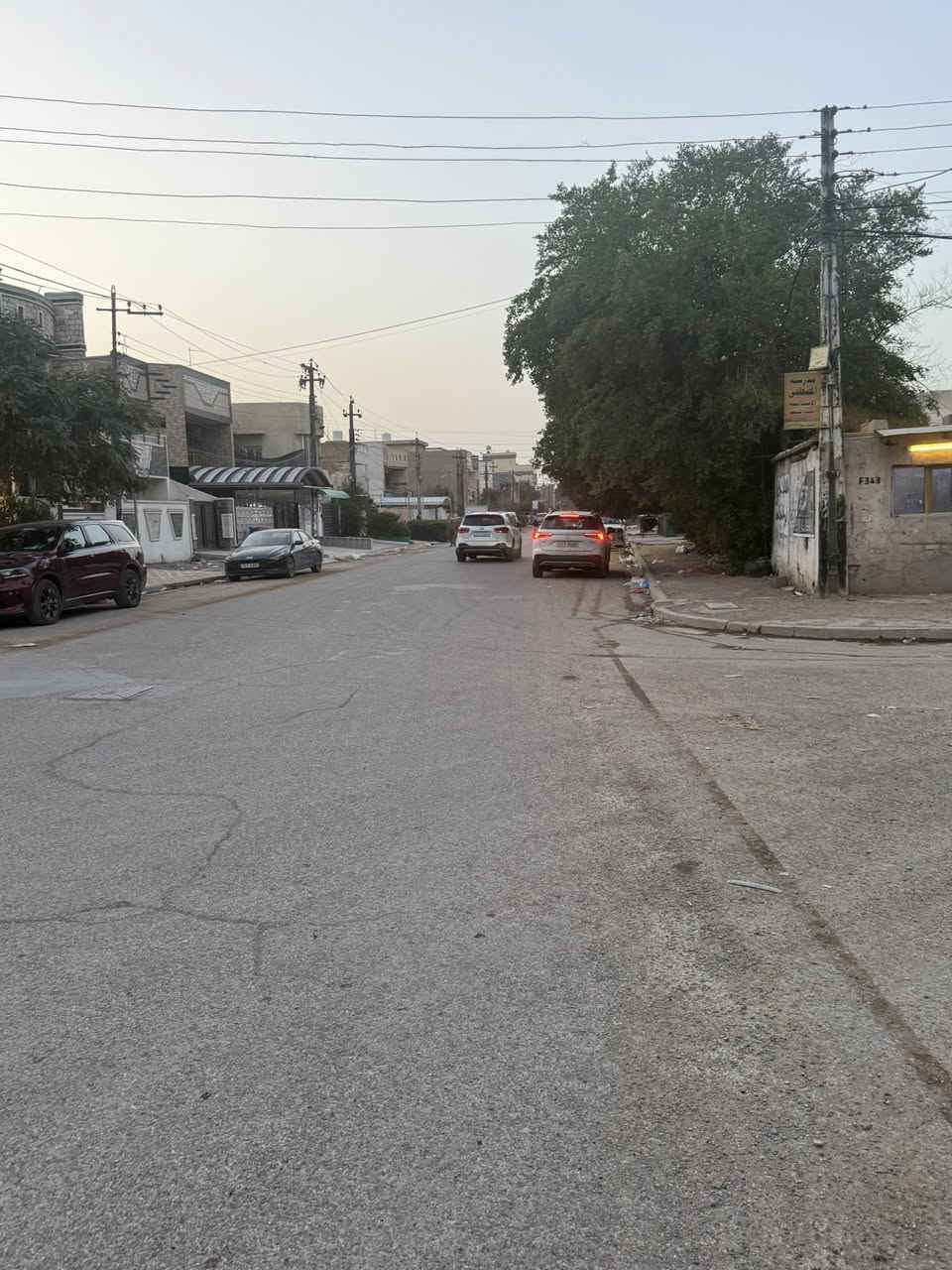 قطعة ارض مساحة 117 متر موقع حي الأعلام شارع كراج خالد شارع عرض 20 متر للاستفسار مراسلة الصفحة او الاتصال على الرقم التالي 
***********
