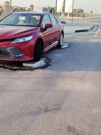 07876075749 للبيع كامري 2018