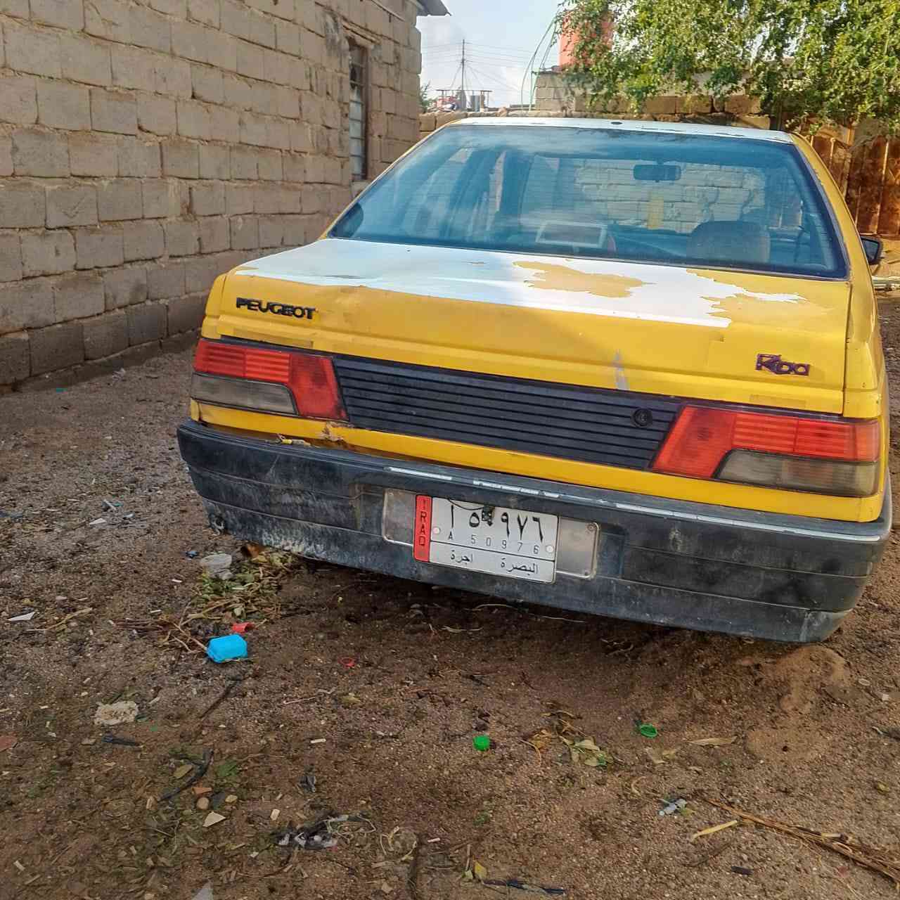 للبيع بيجو رواى كفاله مكينه وكير ونجي  اربعه سياره جاهزه عوزها بس راصطه مالت المشط  راعيها مااندله بزبير وسنويه استناخ عاج ومكفوله من طلب مكاني خور الزبير هذا رقم بي وتساب ***********
