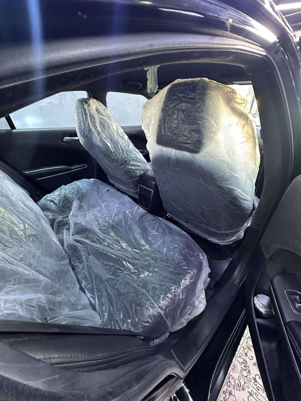 جارجر موديل 16
فئة SXT
وارد امريكي 
حادث جاملغ وبنيد 

بصمة تشغيل 
مكينة 3600
6 سلندر 
تو ويل 
جاهزة من كلشي 
سياره سليمانية باسمي 
مكاني ميسان 
***********
