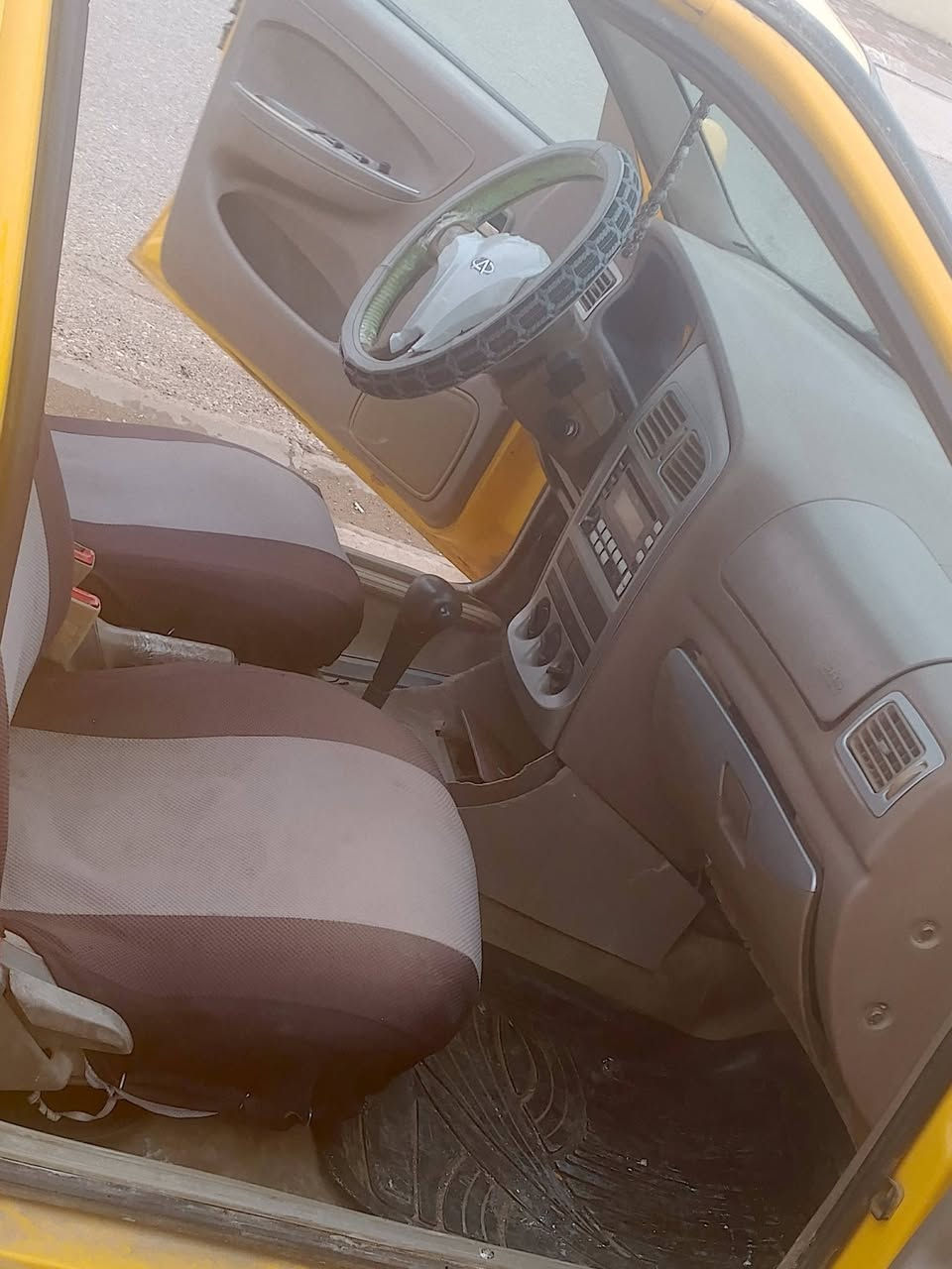 شيري كوين موديل 2011 ولا ضربة ولاخياسات سيارة جاهز مشروع وطني كير اوتوماتيك بيها دفتر بنزين رقم دولي  سيارة جاهز مابي أي نقص
سعر 32
ر.م ***********
