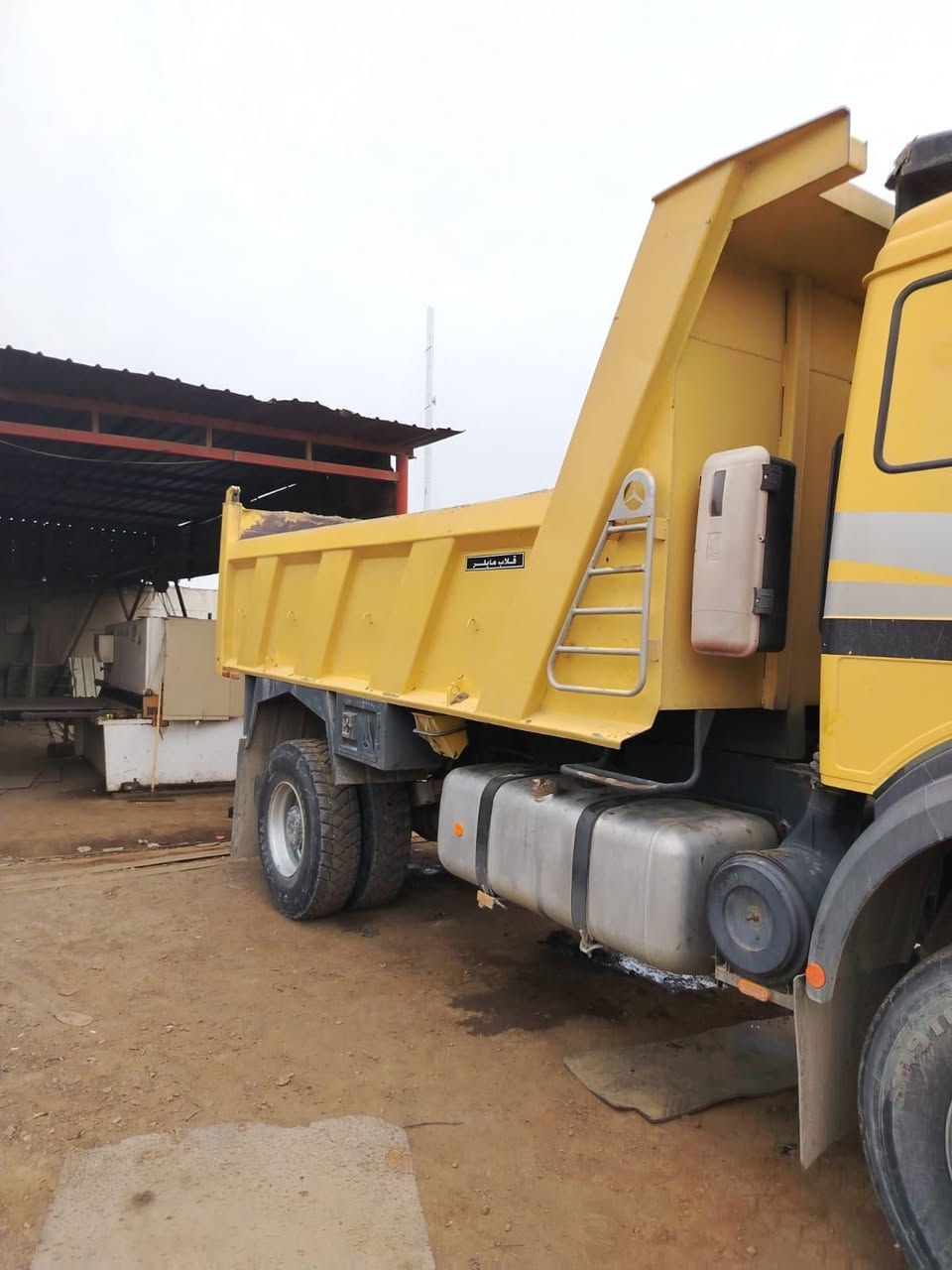 بدي للبيع فقط مكان التاجي
البدي نضيف حيلل كاعيه 8ملم 
صفاح 6ملمم 
***********

***********
