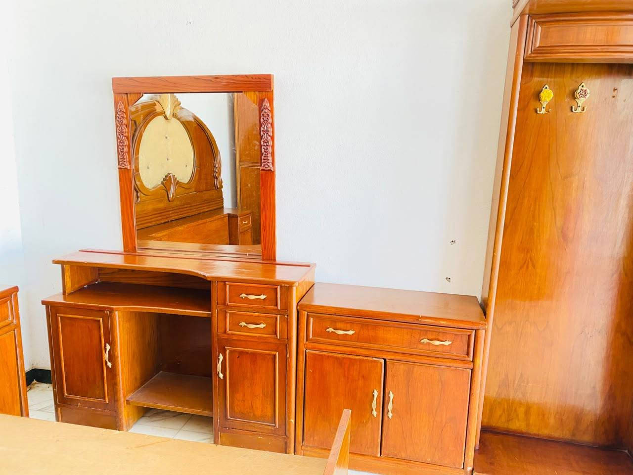غرفة نوم صاج عراقي حطاطه شرط درجه اولى فصال السعر ٧٥٠ وبيها مجال للشراي للاستفسار *********** المكان الرمانه البوعبيد
