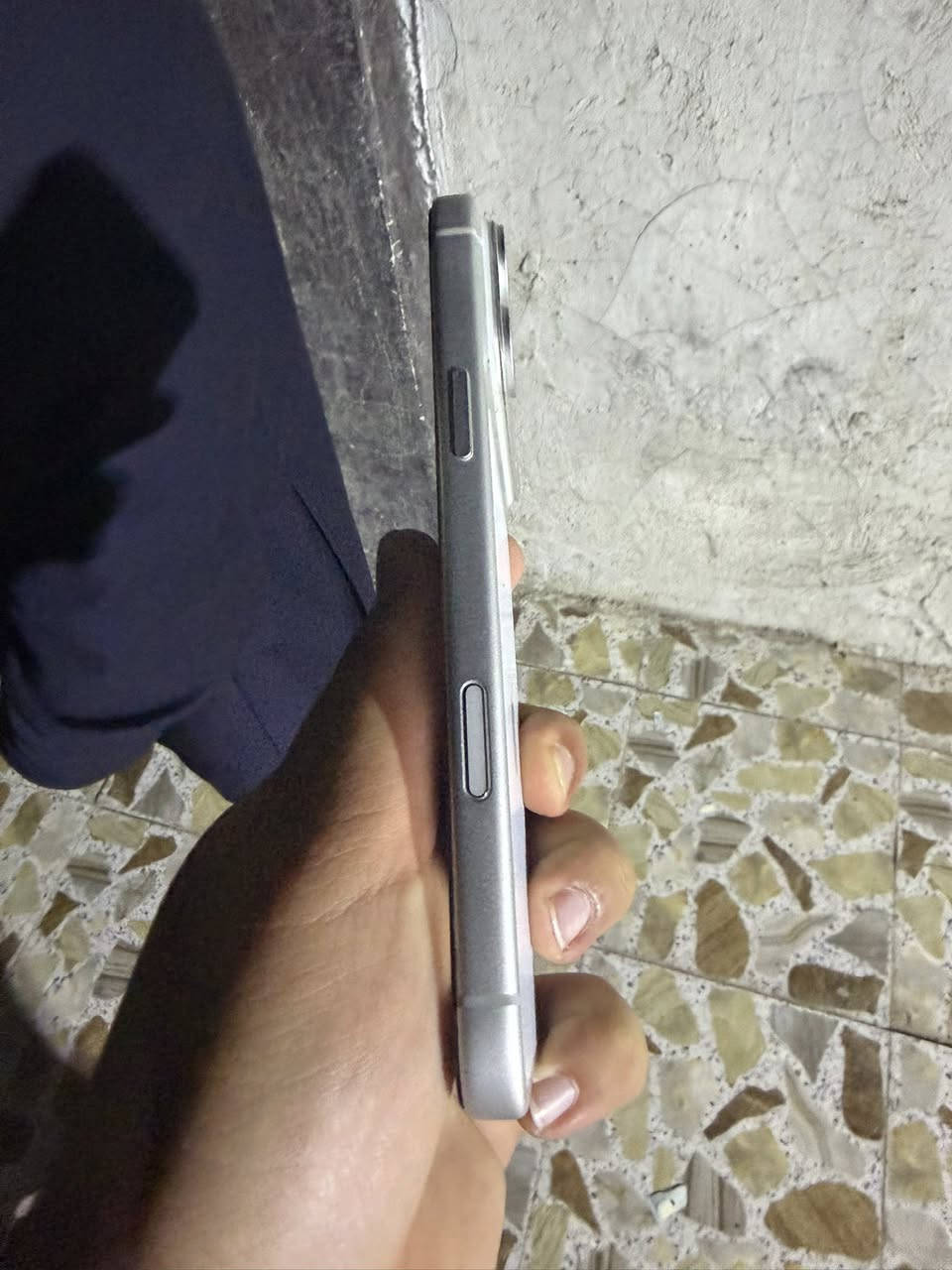 للبيع ١٧ برو ماكس ايسم
مشحون ١٦ مرة مكاني بغداد حي اور أو او شيخ عمر 
السعر ١٨٧٥ وبي مجال *********** 
‏***********
