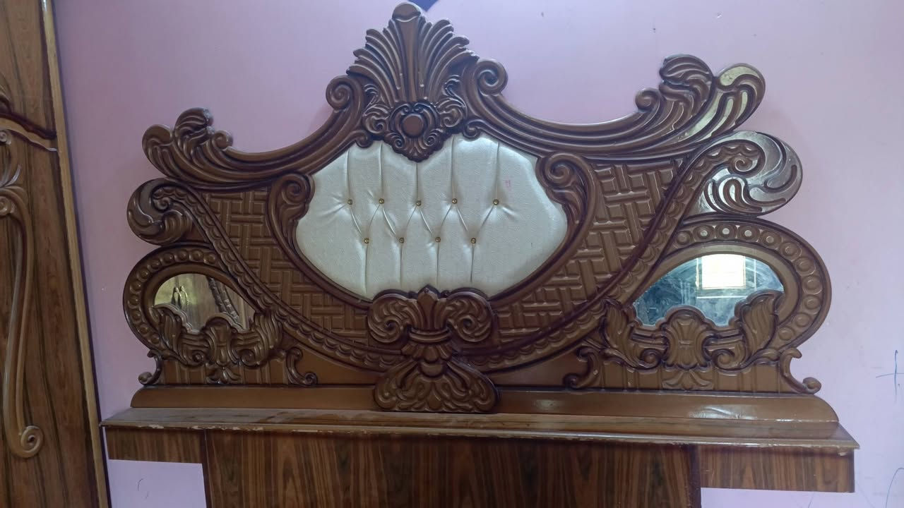 السلام عليكم
عندي غرفه للبيع ول غرفه نضيفه 
ول حاب يشتري يتفضل عل خاص


**إذا كنت صاحب هذا الإعلان وتريد حذفه لأي سبب، رجاءا أرسل رسالة إلى الدعم الفني**