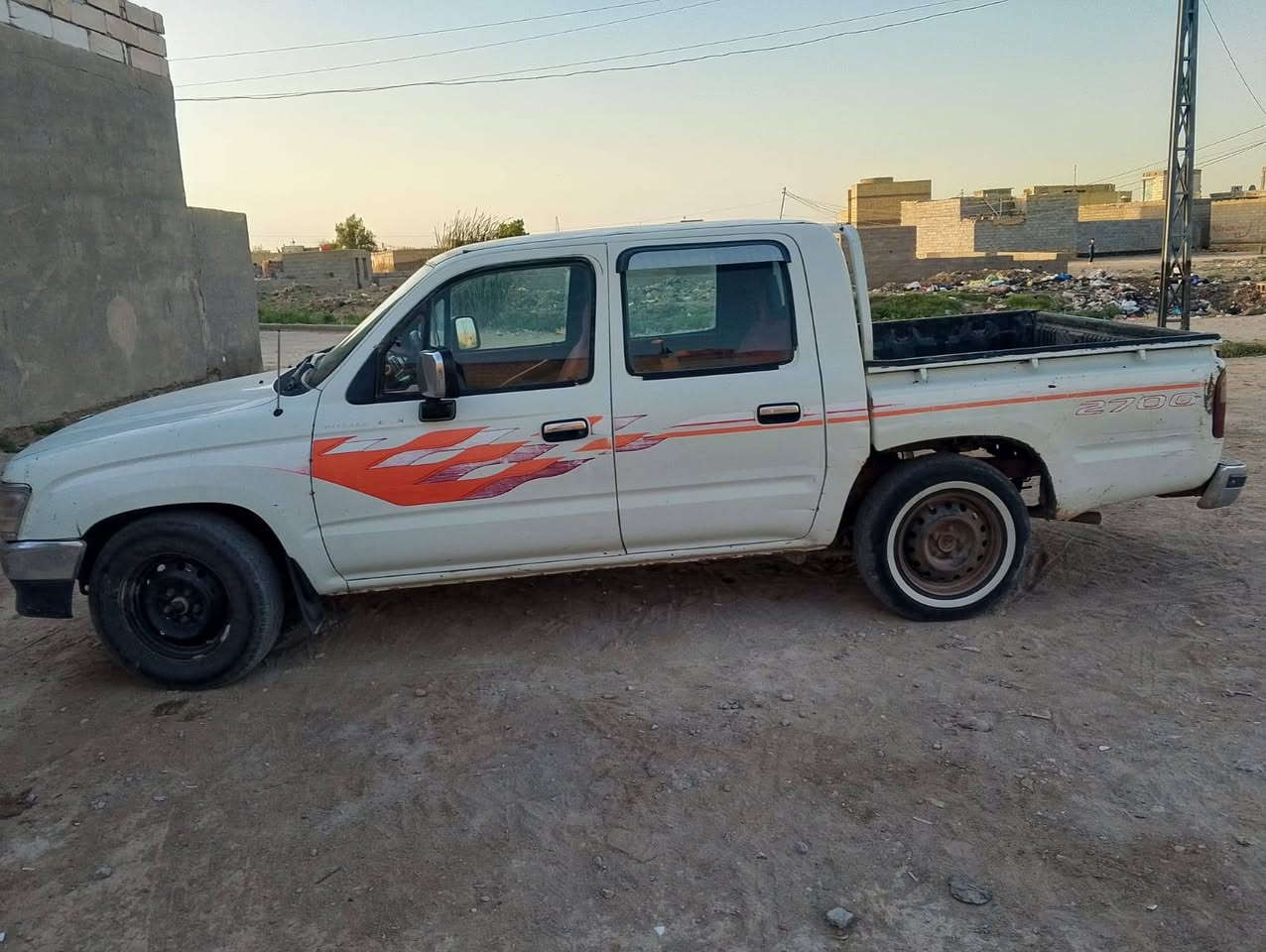 سلام عليكم بيكم تيوتا موديل 98مكفوله محرك كير شاصي مكفولات كهربائيات شغاله حداديه نضيفه جاهزه نضيفه سياره رقم بغداد الماني مالك مداور باي وقت مكان ذي قار الرفاعي رقم الهاتف ***********//  مكلف بالنشر
