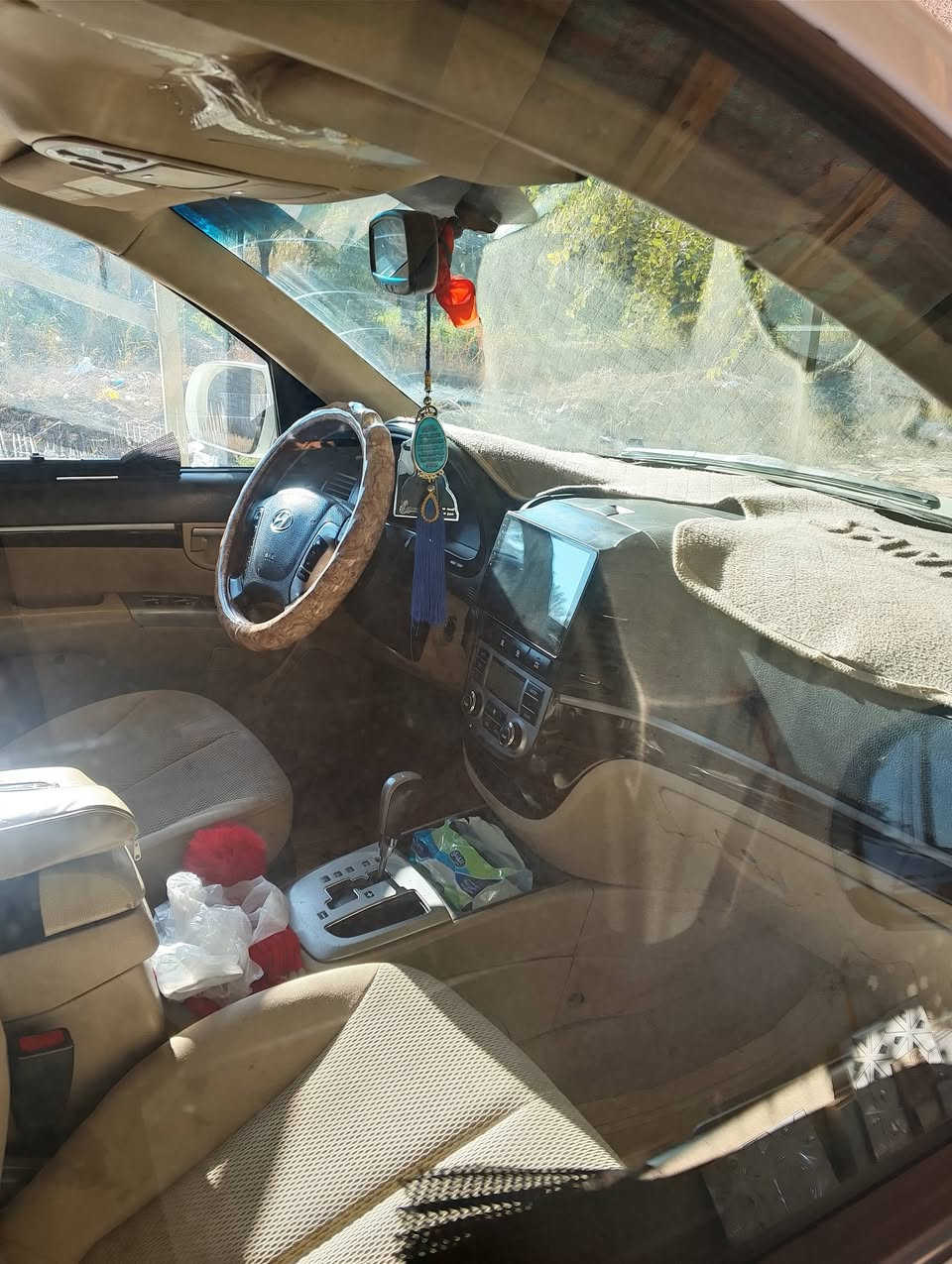 السلام عليكم ورحمه الله وبركاته ،
بيع مستعجل للضرورة متفضلين ،
هونداي سنتافي موديل ٢٠١٠ متجاية السيارة بسمي رقم إنكليزي تدفئة تبريد السيارة تشغيل بصمة تخم تاير محرك ٣٥٠٠ رقم السيارة بغداد ، السعر ١١٠ ورقة وبيها مجال ،
مكان السيارة كربلاء المقدسة ،
للتواصل أو الإستفسار ، ***********  .
