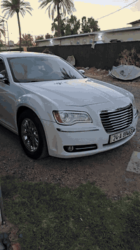 كرايسلر اوباما  موديل 2011 وارد كندي بدون حادث عندي صار بيه جاملغ وبني...