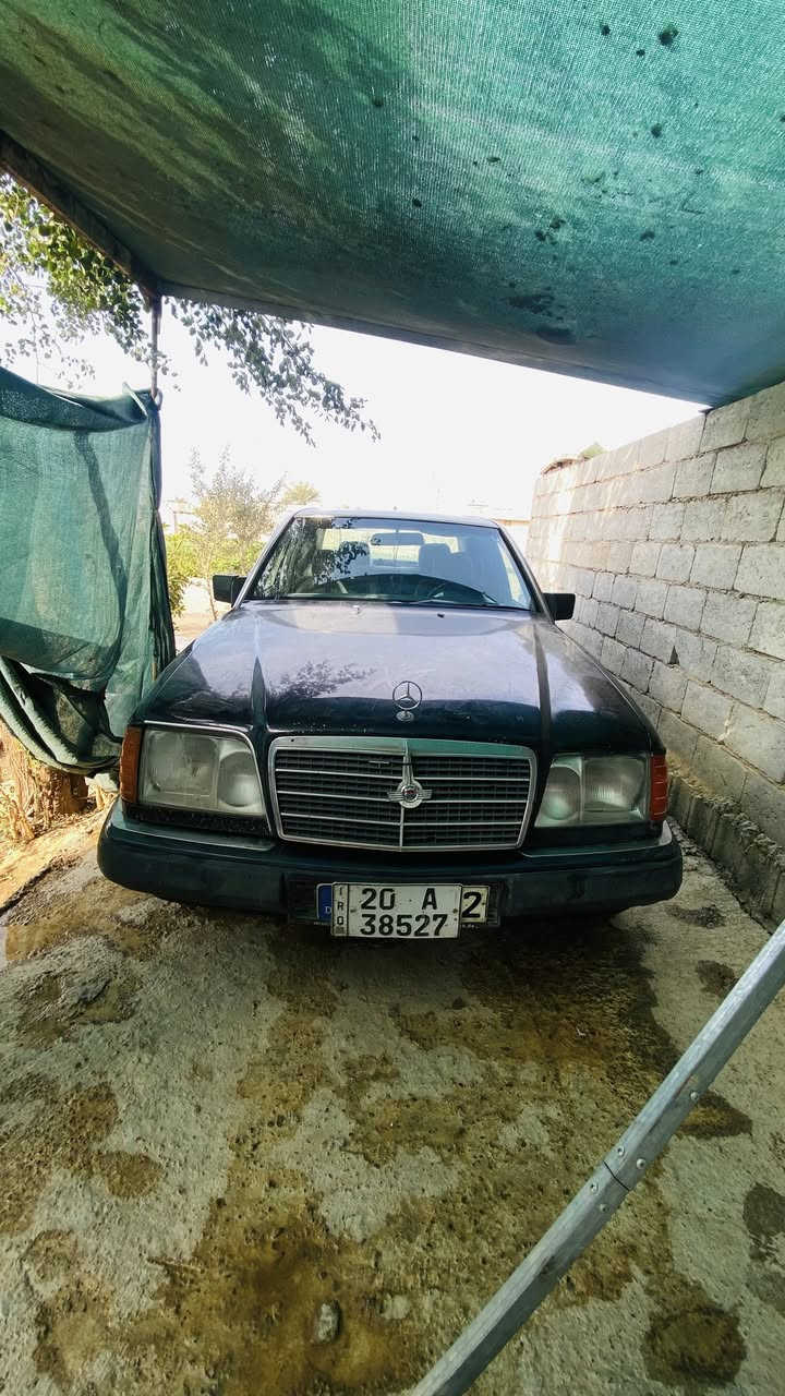 سلام وعليكم 
مرسيدس بيبي
محرك 2.5بطه ديلكو
قواعد دبل بلاد 
راقم انكليزي ديالى
الستفسار اتصل على هاذه الرقم ***********
***********
