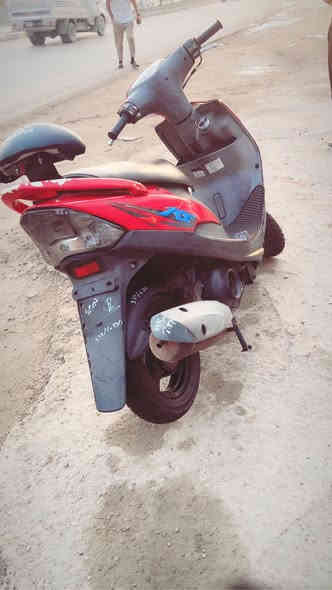 السلام عليكم شباب متاح ماكس عدله صارله شهر من طالعه من لوكيل دراجه مكفوله من كلشي وهاذه رقمي ***********
