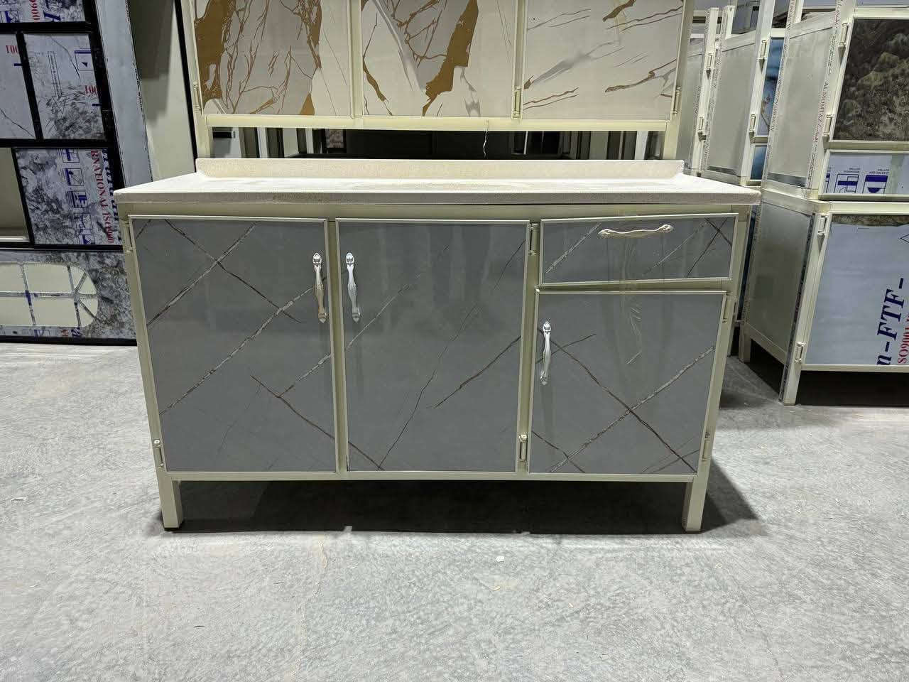 سنك مرمر عرض خاص اخر قطع بي الوان واحجام


**إذا كنت صاحب هذا الإعلان وتريد حذفه لأي سبب، رجاءا أرسل رسالة إلى الدعم الفني**