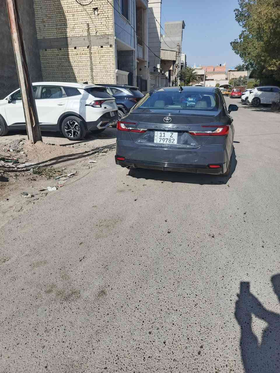 𝐓𝐎𝐘𝐎𝐓𝐀 Camery- S𝐄 - 𝐇𝐘𝐁𝐑𝐈𝐃 -2025
تويوتا - #كامري- SE - هايبرد -2025

* رقم بغداد بسمي
*حادثها جاملغ خلفي ايسر والباب صبغ +بارد 
* اللوان: اسمنتي 
* الموديل: 2025
* عداد المسافة: 20ميل فقط
* حجم المحرك: 2.5L (هايبرد - هجين)
* بصمة تشغيل 
* كشن هيتر للسائق والراكب الامامي
* استيرن هيتر
* كاميرا خلفي
* هاند بريك بصمة
* ئوتو هولد Auto Hold
* رادار امامي (تحديد مسار)
* رادار جانبي (نقاط عمياء)
* نظام : Eco
* نظام : Normal 
* نظام : Sport
* كشن السائق كهربائي

السعر 185 بيها مجال للشراي مكاني بغداد السيديه...بيع فقط 
*موبايل ***********
