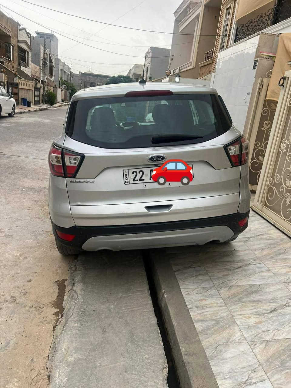 فۆرد ئیسکەیپ٢٠١٨ئەمریکی

سەیارەکە یەک  دەرگای بیلادی گۆردراوە دووبست کن قەباغ بەنزینی بۆیاغی هەیە پێش و پشتی کەپسە ئێرباکی نەتەقیە زۆر پاک و مەزبووت ماوەتەوە، ناوی نەگرتوە.

گێڕ و مەکینە بە شەرت✅
بێ تەقە و ڕەقە یەک دینار مەسرەفی نیە✅
 مەکینە 2.5 بێ تۆربۆ ( مرغوب)✅
گێر ئۆتۆماگیک 
٤ تایە و ویلی لۆکی لەسەرە✅
فوول مواسەفات بێ سڵاید✅
سوکان ڤۆلیۆم+ شاشە ، تحدید سرعە ،
بەناو کردن بە شەرت✅
***********
سعر.125$ 💵 مەجالێکی کەم أربيل, العراق
