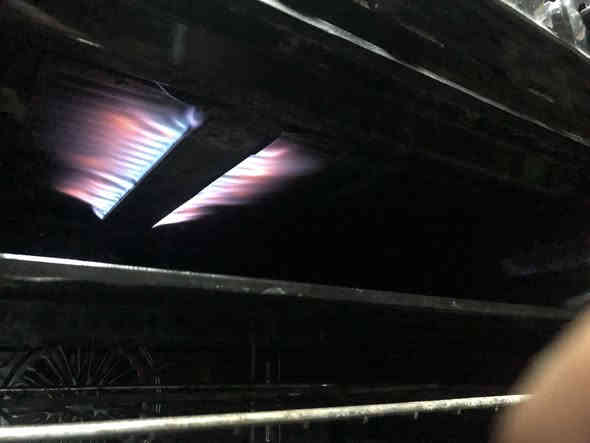 السلام عليكم طباخ الجي العربي مثل متشوفون كلش حلو كله شغال للبيع للبيع بسعر مناسب ***********
