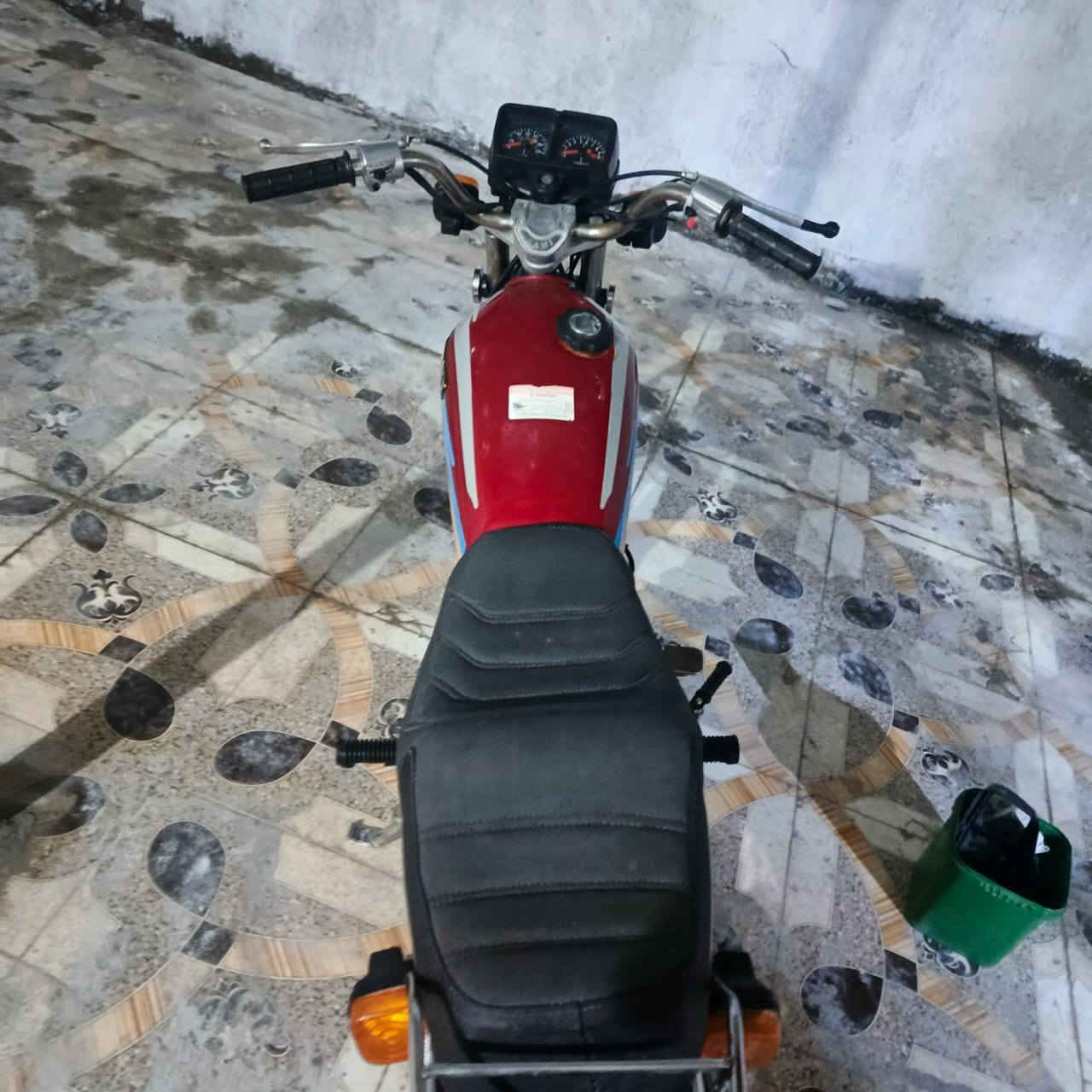 للبيع


**إذا كنت صاحب هذا الإعلان وتريد حذفه لأي سبب، رجاءا أرسل رسالة إلى الدعم الفني**