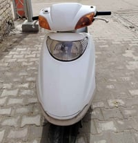 دراجه سبيسي ياباني لبيع نظيفه ومابيها اي شي سعرها  1300 وبيها مجال بسي...