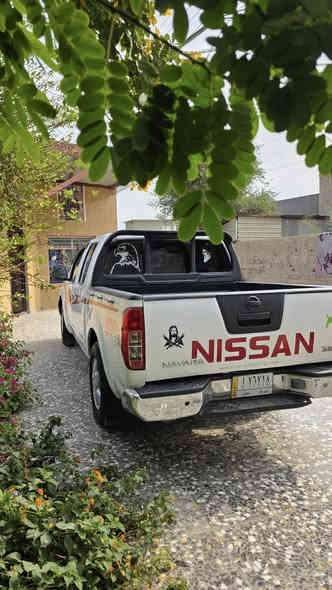 سلام وعليكم للبيع فقط نيفاره موديل 2013 رقم ذي قار سنويه جديده تحويل وكاله حاضر بسم صديقي  سياره كفاله من الكص ونقل جثه حداده تخم تاير جديد كهربائات كله شغاله تبريد ويه السويج سياره مال بيت مال جناي السعر 78 مستعجل عل بيع علمن انه بيه صبغ بدي مامكفول من الصبغ العنوان بصره قضاء الهوير***********
