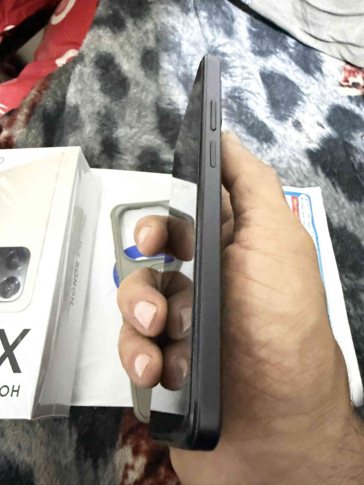 هونر x7d جهاز كلش جديد كيوم
بطاريه6500🔥🔥

هرتزيه120

ببجي 60صافي 

ذاكره256 العشوائيه 8+8

كامره108

سعره180

بغداد شعب ***********
