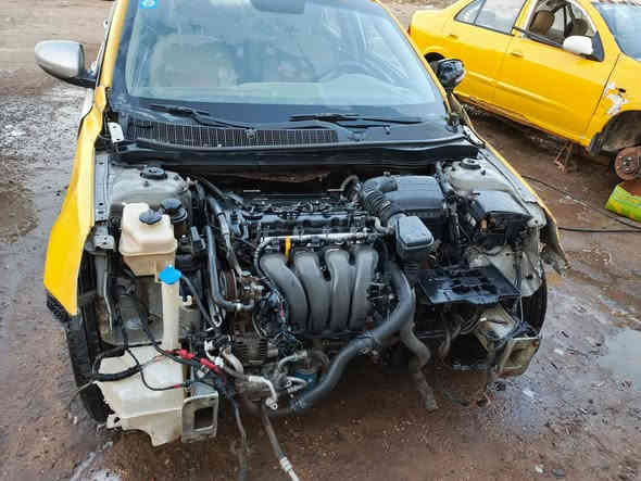 اوبتمه ٢٠١٤ رقم ذي قار انكليزي مصفره هيئه وغرامات السياره تنباع على حادثها مكينه كير جداد سعرها 57 وبيها مجال بسيط اشراي يتصل مكان السياره بغداد الجديده 
***********
***********
