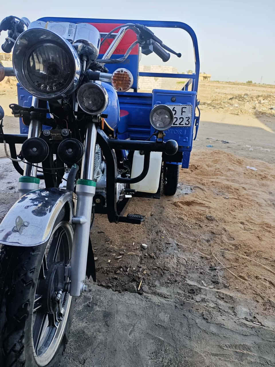 السلام عليكم ستوته 26 محركه مرقمه سعرها 3ونص وهذا رقمي ***********
